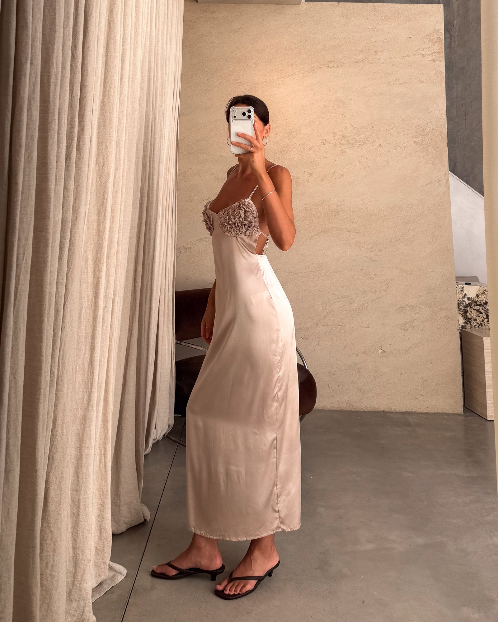 Serafina | Vestido midi lencero