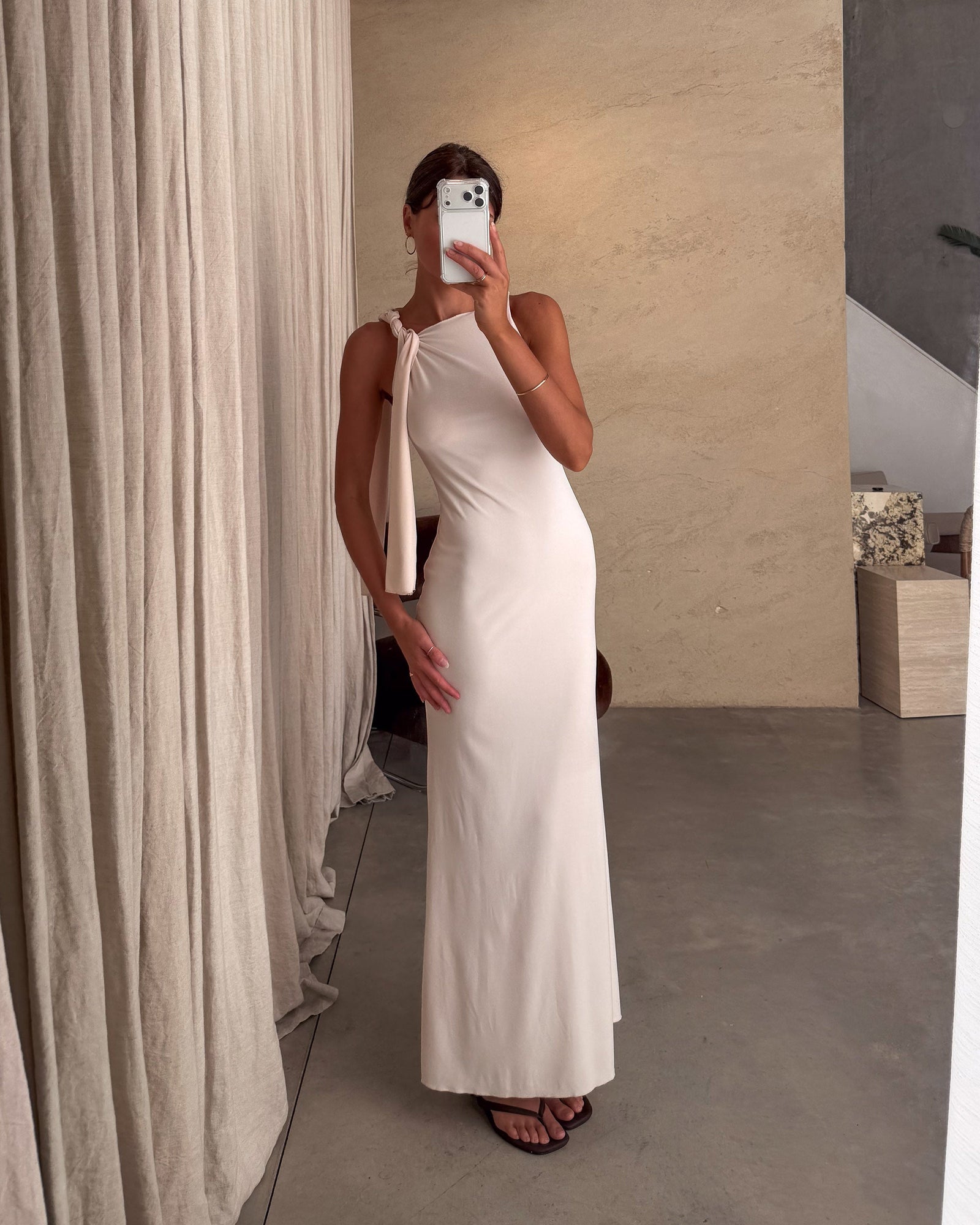 Coral | Vestido largo ceñido